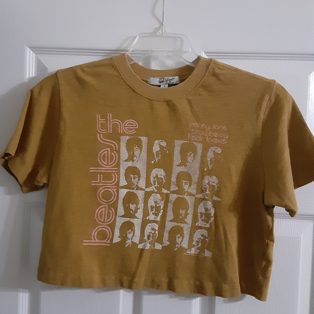 The Beatles crop t-shirt short sleeves size S color gold and yellow